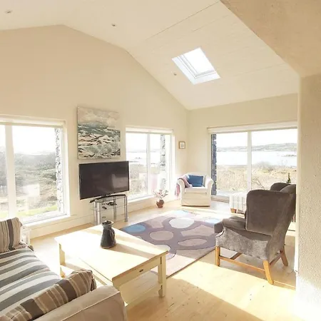 10 Murlach Moorings *